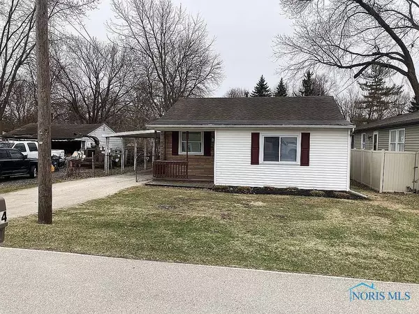 6034 Bay Shore RD, Oregon, OH 43616