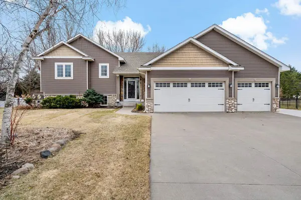 20599 Islandview CIR, Lakeville, MN 55044