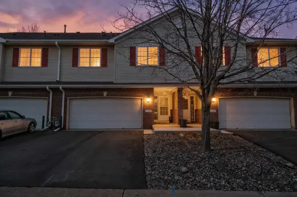 15585 Cherry PATH, Rosemount, MN 55068