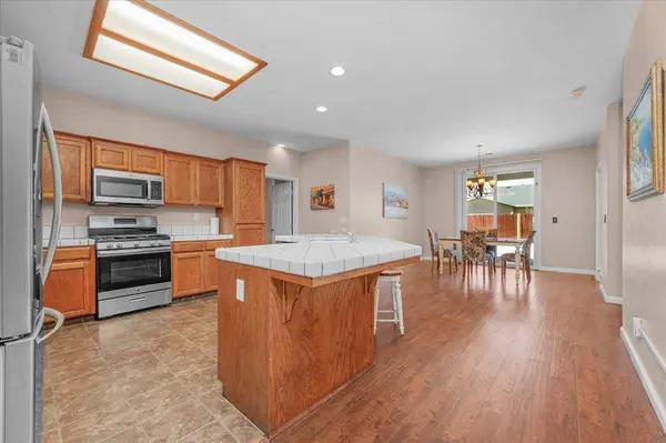 6030 E Dayton AVE, Fresno, CA 93727
