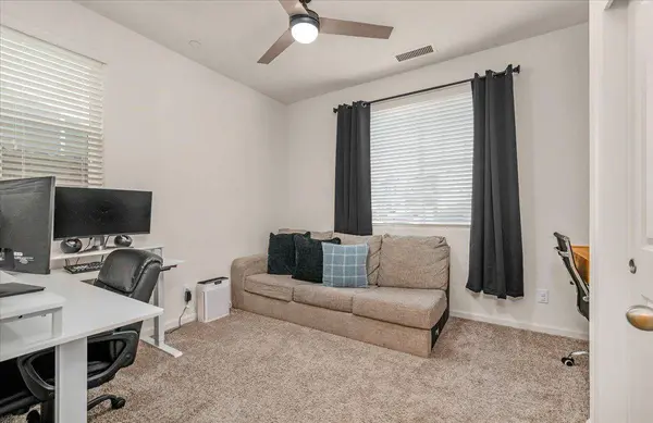 4030 San Jose AVE, Clovis, CA 93619