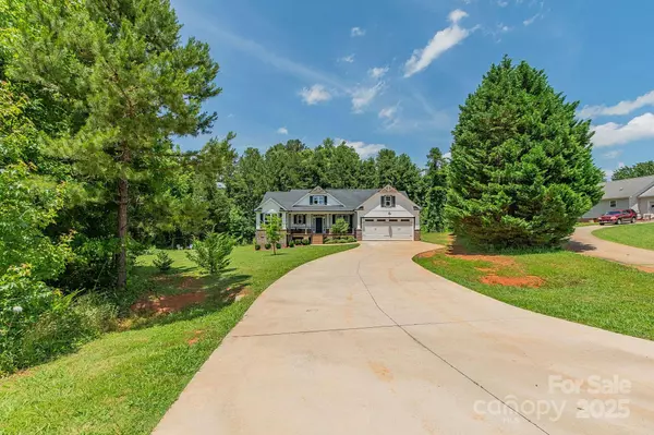 147 H.D. Meadows LN, Lexington, NC 27292
