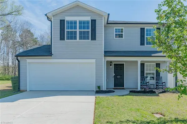 501 Caden Village CIR, Lexington, NC 27295