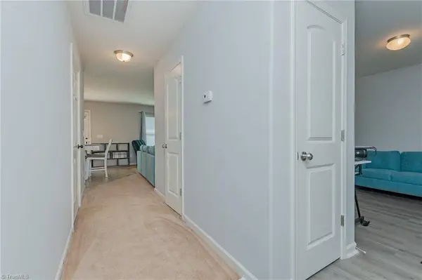 501 Caden Village CIR, Lexington, NC 27295