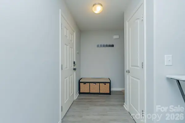 501 Caden Village CIR, Lexington, NC 27295