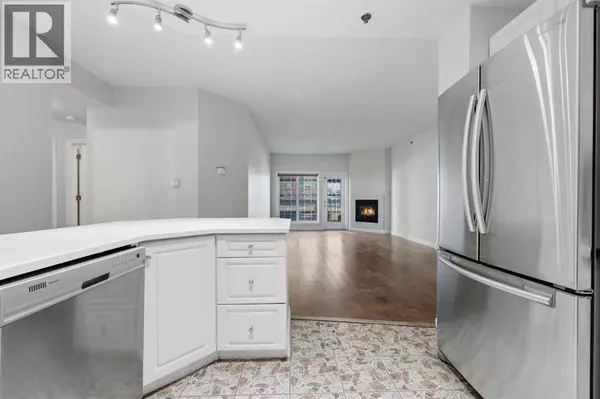 402, 820 15 Avenue SW, Calgary, AB T2R0S1