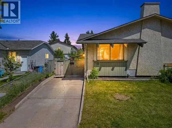 4308 38 Street NE, Calgary, AB T1Y5S8