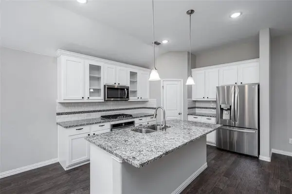 2807 Mesquite Avenue, Melissa, TX 75454