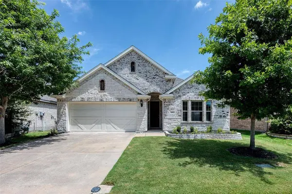 2807 Mesquite Avenue, Melissa, TX 75454