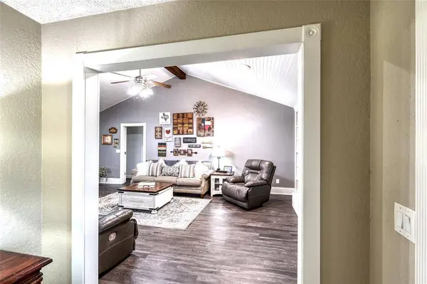 5500 Bello Vista Drive, Sherman, TX 75090