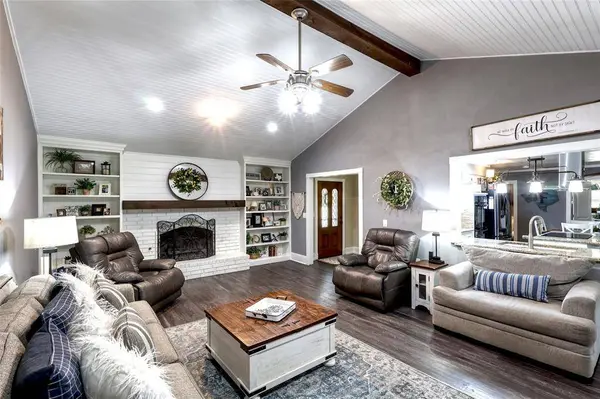 5500 Bello Vista Drive, Sherman, TX 75090
