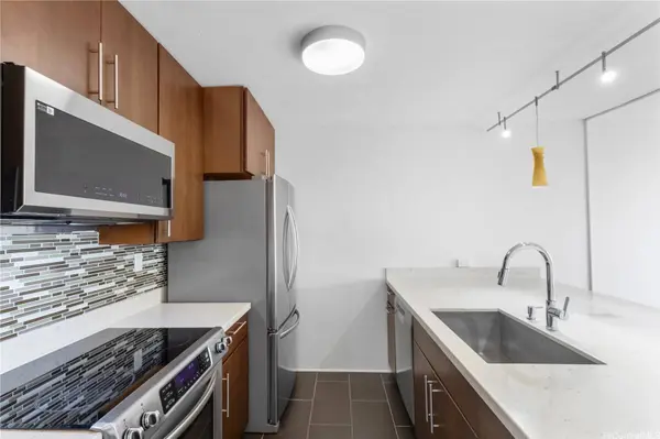 55 S Judd ST #1001, Honolulu, HI 96817