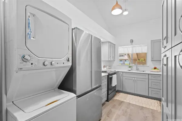 98-597 Kilinoe ST #10F2, Aiea, HI 96701