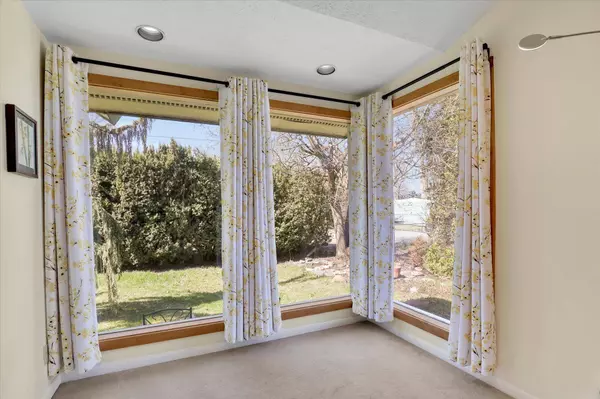 1502 N Bessie Rd, Spokane Valley, WA 99212