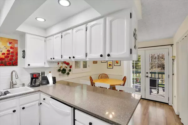 1502 N Bessie Rd, Spokane Valley, WA 99212