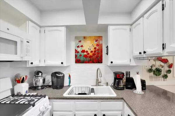 1502 N Bessie Rd, Spokane Valley, WA 99212