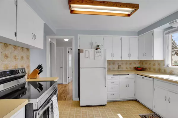 2715 W Longfellow Ave, Spokane, WA 99205