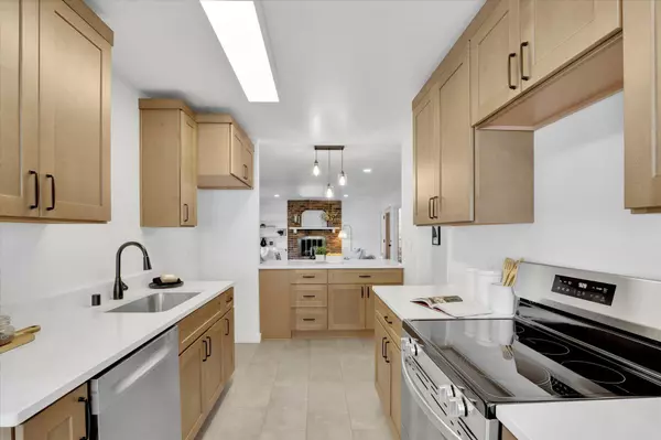 512 E 21st Ave, Spokane, WA 99203