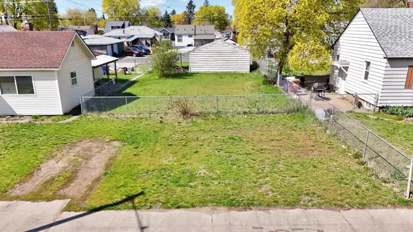 5127 N Lincoln St, Spokane, WA 99205