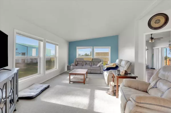 21114 W Jacobs Rd, Spokane, WA 99224