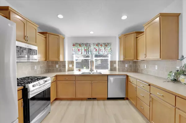 1707 E Vanetta Ave, Spokane, WA 99217