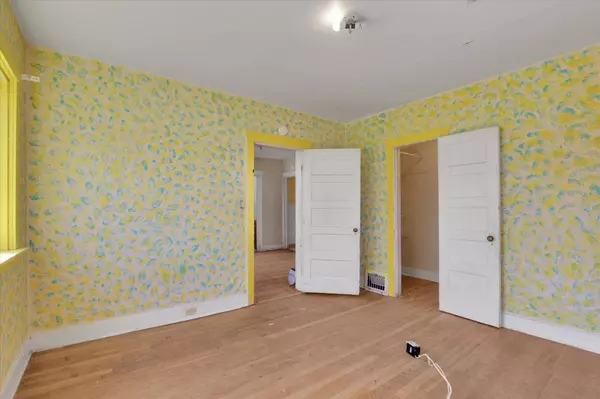 5127 N Lincoln St, Spokane, WA 99205