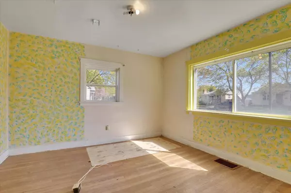 5127 N Lincoln St, Spokane, WA 99205