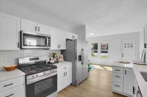 3903 E Hartson Ave, Spokane, WA 99202