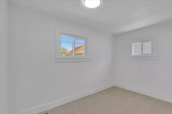 3903 E Hartson Ave, Spokane, WA 99202