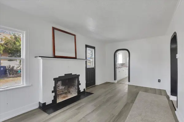 2408 E Providence Ave, Spokane, WA 99207