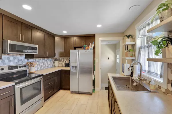 7319 E Maxwell Ave, Spokane Valley, WA 99212