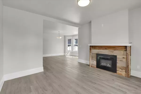 2024 W Gardner Ave, Spokane, WA 99201