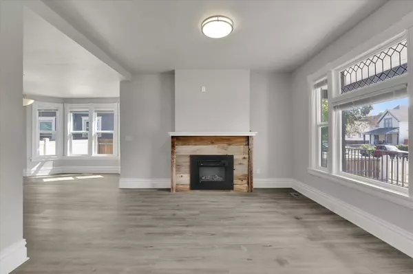 2024 W Gardner Ave, Spokane, WA 99201