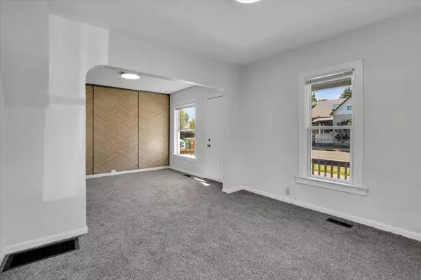 111 S Helena St, Spokane, WA 99202