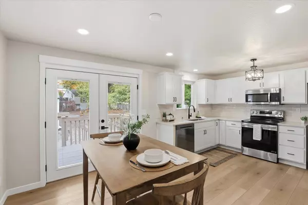 3218 W Woodland Blvd, Spokane, WA 99224