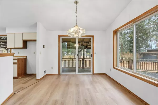 3311 Viewridge Ln, Valley, WA 99181