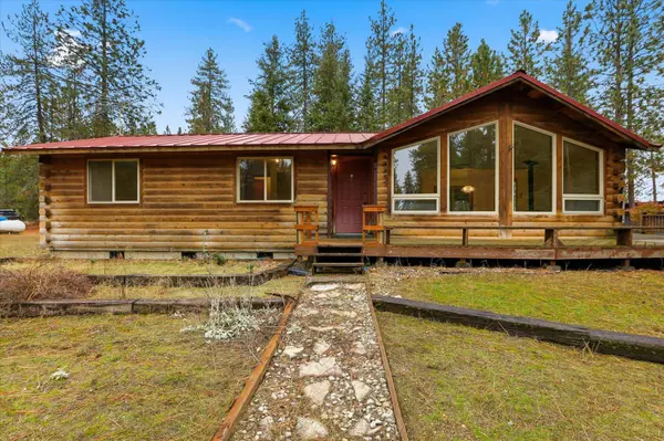 3311 Viewridge Ln, Valley, WA 99181