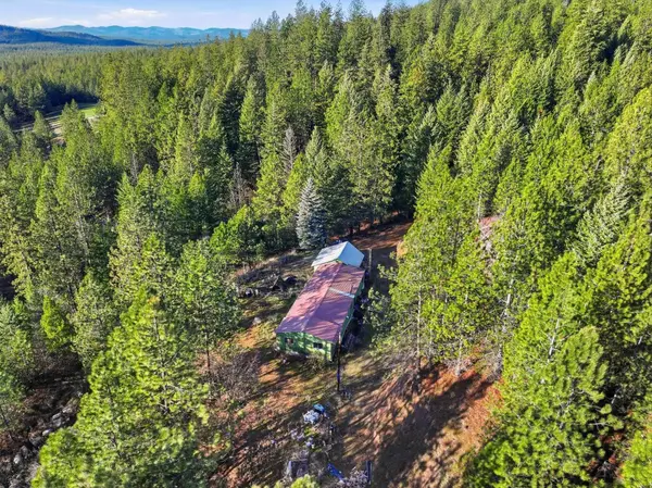 4104 Ali Vista WAY, Loon Lake, WA 99148