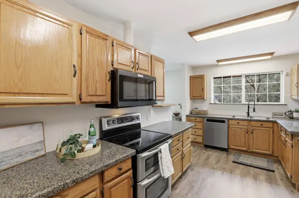 424 S Brooks Rd, Medical Lake, WA 99022