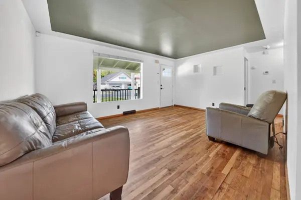 4918 E Fairview Ave, Spokane, WA 99217