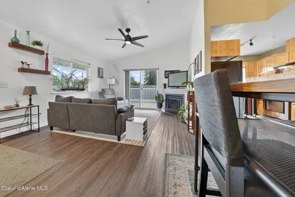 743 E Whispering Pines LN #APT 26, Coeur d'Alene, ID 83815