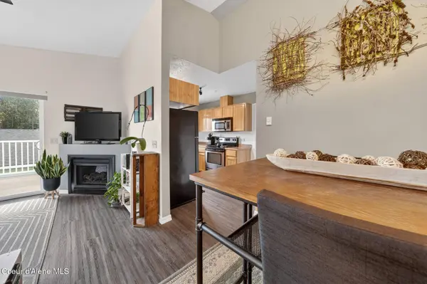 743 E Whispering Pines LN #APT 26, Coeur d'Alene, ID 83815