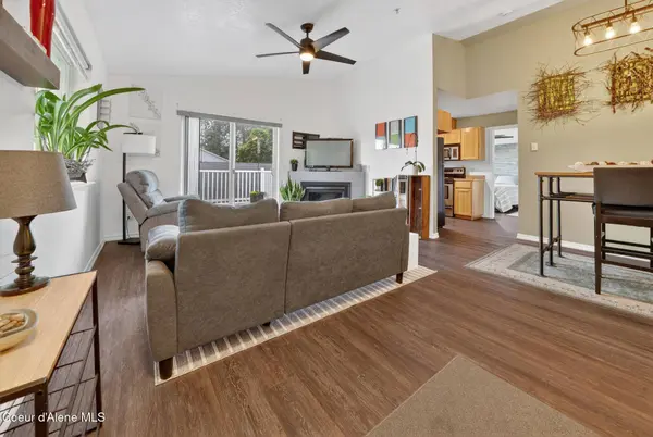 743 E Whispering Pines LN #APT 26, Coeur d'Alene, ID 83815