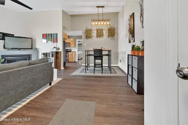 743 E Whispering Pines LN #APT 26, Coeur d'Alene, ID 83815