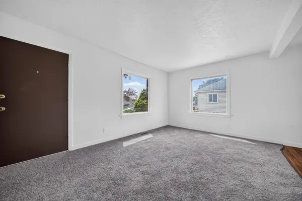 2921 E Hoffman Ave, Spokane, WA 99207