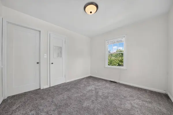 2921 E Hoffman Ave, Spokane, WA 99207