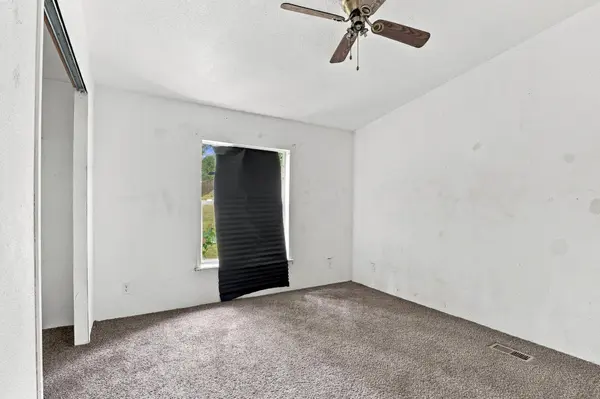 6442 Pascal Loop Rd, Fruitland, WA 99129