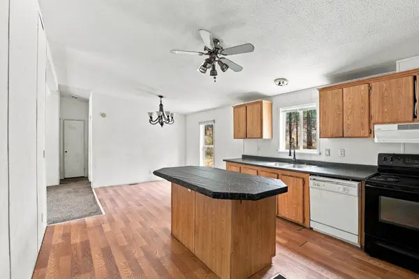6442 Pascal Loop Rd, Fruitland, WA 99129