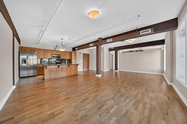 315 W Riverside Ave #401, Spokane, WA 99201