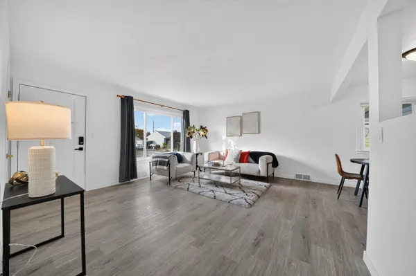 5704 N F St, Spokane, WA 99205